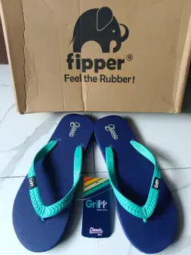 Sandal gripp by fipper 200% ori kondisi BARU, hrga Pass
