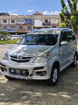 Xenia XI Sporty 1.3 MT 2012