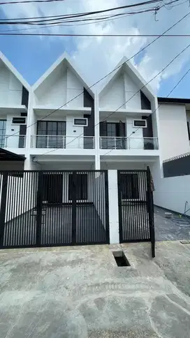 Dijual Rumah Brand New Dekat Dengan Tol di Meruya