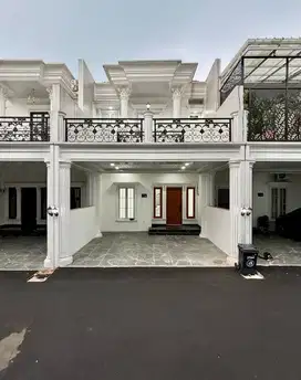 Rumah di Jagakarsa Dalam Cluster Keamanan One Gate 24 Jam