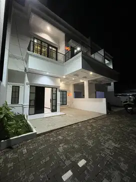 TOWNHOUSE american Classic Dp 2 juta Pancoran mas Depok