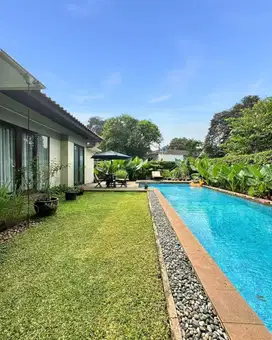 Rumah Dijual Kemang. Terawat, Asri. Dekat Kemang Raya. NEGO