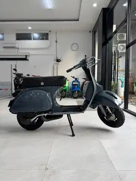 vespa p150x tahun 1979