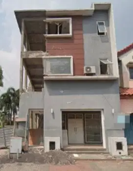 Ruko 3 Lantai Bagus Strategis Taman Puspa Raya, Citraland Surabaya