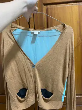 Sweater H&M Original | Cokelat Karamel | Second Mulus – 15RB!