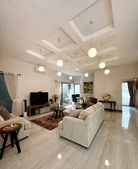 Dijual Rumah Cantik Furnished dikawasan Argenia Sentul City