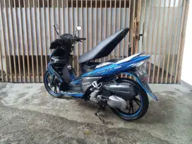 Skywave 125 hitam biru ori
