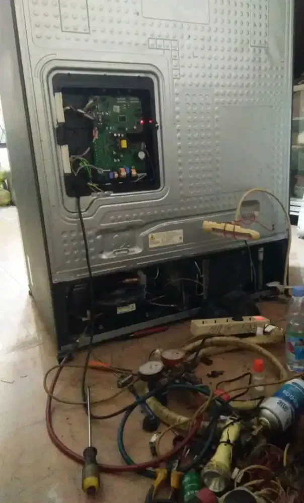 Melayani Service Elektronik Panggilan &lt; Dikerjakan Ditempat &gt;