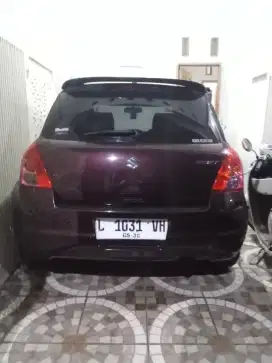 Suzuki Swift THN 2009 barang mulus interior jalan smua no minus