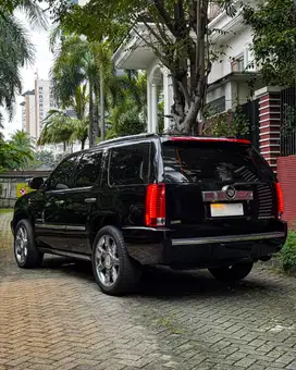 Cadillac escalade 2010 hitam black escalade 2011 6.2 v8 platinum bu