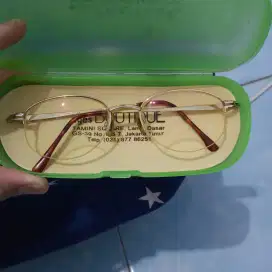 Frame kacamata plus Lee&Lee
