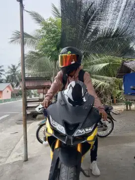 Helm KYT tt course
