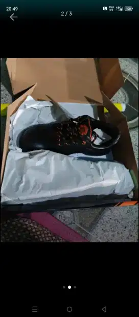 Sepatu safety merk Kings
