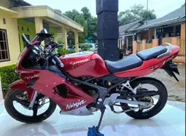 Ninja rr tahun 2011