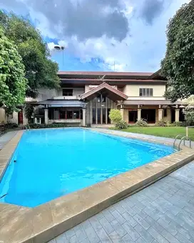 Rumah Dijual Pondok Indah. Bukit Golf. HITUNG TANAH SAJA, SUPER NEGO