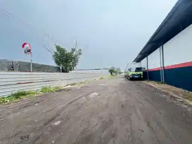 JUAL CEPAT Tanah dan Gudang (Ex. Bengkel) Kawasan Industri Raya Gilang