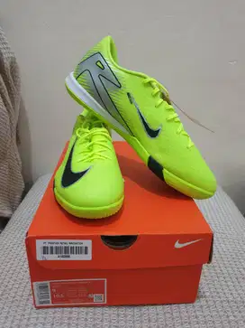 Jual sepatu futsal Nike Mercurial Zoom Vapor 16 Academy IC, Size 42,5