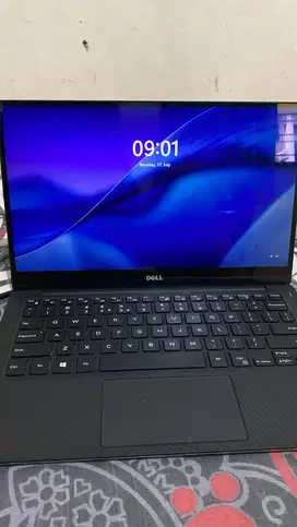 Laptop dell xps 9360