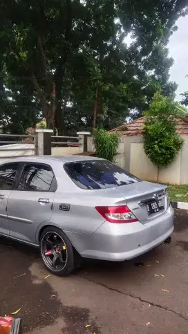 LOWONGAN KERJA DRIVER