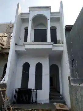 DIJUAL RUMAH JATIWARINGIN SIAP HUNI 900 JUTAAN BEBAS BANJIR SHM
