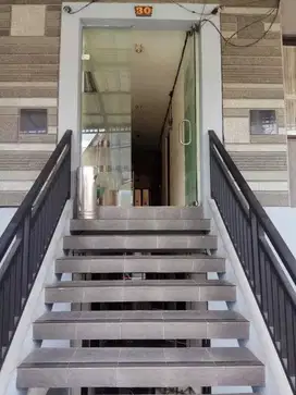 Dijual Rumah Kost Aktif Di Lengkong