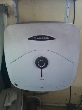 Water Heater Ariston 2 Unit