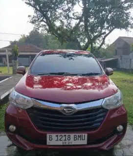 Xenia R 2016 Manual - Warna Merah