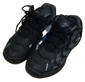 SEPATU BADMINTON PRIA YONEX PRECISION-2
