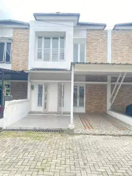 Dijual Rumah Siap Huni Di Vistaloka Residence Pamulang