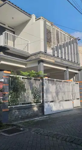 Kos kamar 12 selalu full di sigura gura paling depan dkt kampus UB ITN
