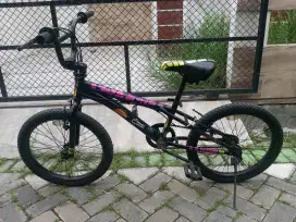 Sepeda BMX Polygon lerun sawojajar malang