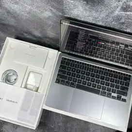 Macbook Air M1 8/256GB Space Grey BH 100 CC 9 Ibox