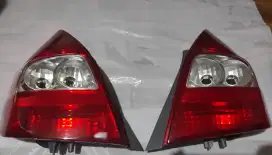 Lampu belakang Honda jazz idsi '03-06