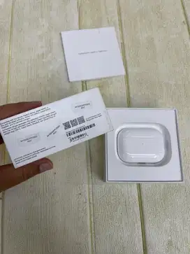 Apple Airpods Pro Gen 2 Usb C garansi ibox on may2026