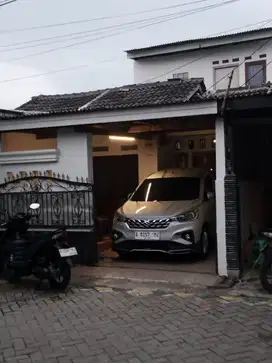 Dijual Rumah 11/2 Lantai Siap Huni Puri Mahoni Sepatan