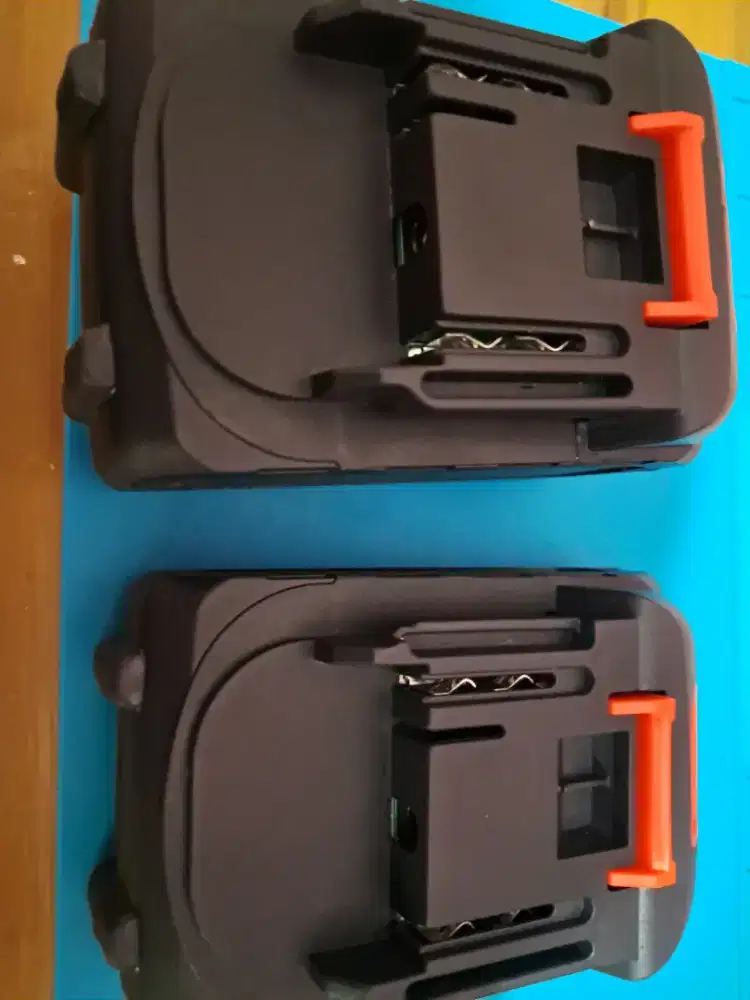 Baterai Cordless 20 Volt