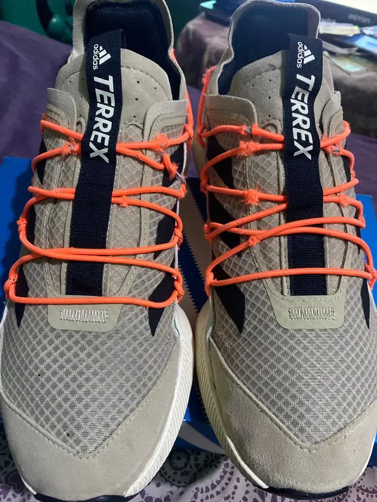 Sepatu Adidas Terrex Running