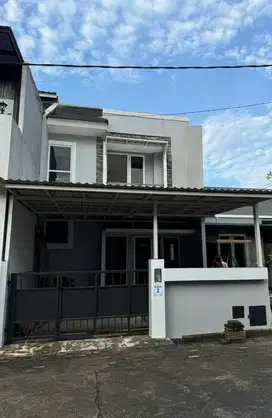 Dikontrakan rumah 2lantai di Villa bogor indah 6 blok D1/1