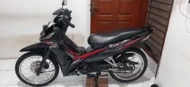 Honda  Revo 2017 / 2018 tangan pertama mesin bodi halus