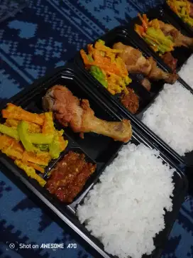 Catering nasi dan kue snak box harga mulai 10000