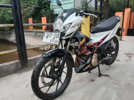 Suzuki satria Fu th 2011 tinggal gass