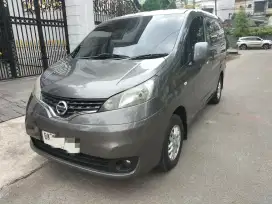 Nissan Evalia 1.5 XV AT MATIC 2013