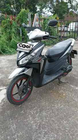 Vario CBS 2011 lengkap hidup