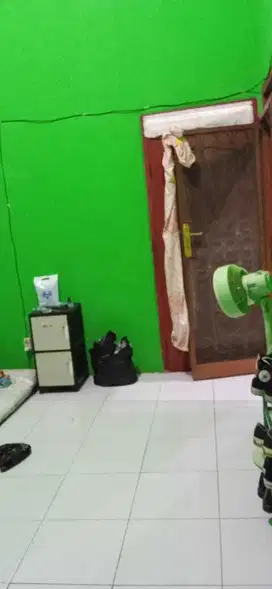 DIJUAL CEPAT RUMAH 2 LANTAI BISA UNTUK KONTRAKAN DAN USAHA