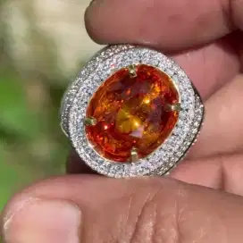 Permata Orange Sapphire Ring Emas Berlian