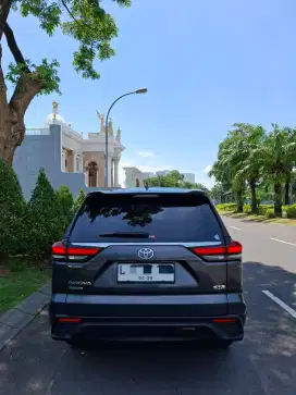 Innova Zenix V 2.0 Bensin 2023 AT Matic CVT Non Hybrid RSE Grey AbuAbu