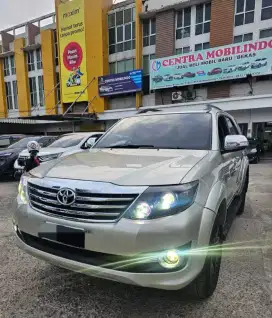 Fortuner G 2.5 diesel matic 2012 istimewa dp 35 jt