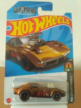 Hotwheels 68 Corvette monkey SUPER TREASURE HUNT GOLD