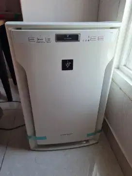 Air purifier pembersih udara sharp