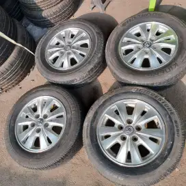 Velg original Innova 2013 silver Polish ring 15. Ban 205/65 R15